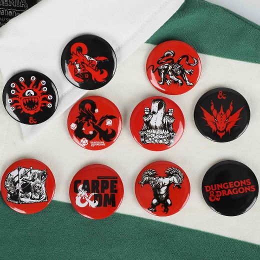 Picture of Dungeons & Dragons 10 Piece Button Pin Box Set