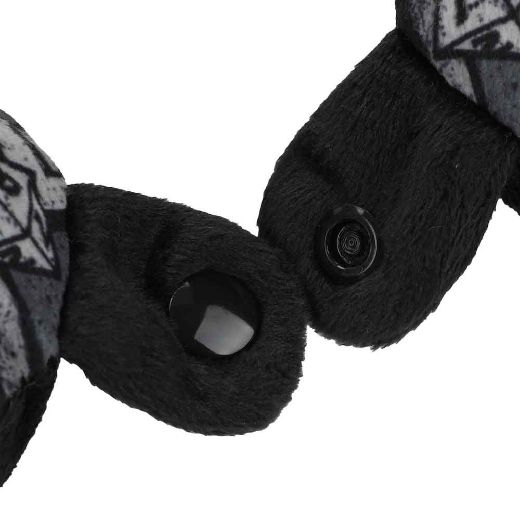 Picture of Dungeons & Dragons Neck Pillow, Throw and Eye Mask Travel Set 
