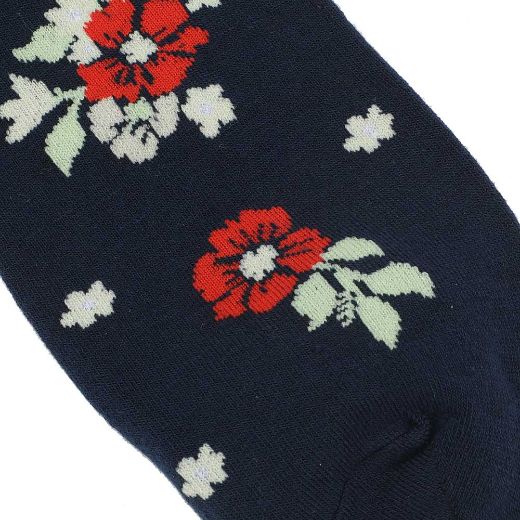 Picture of Disney Princess Women's 3 Pair Quarter Crew Socks