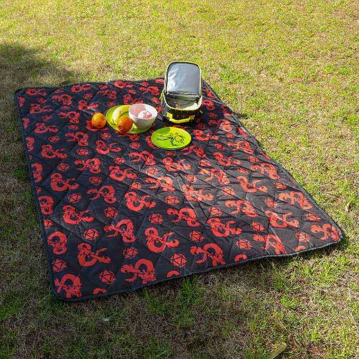Picture of Dungeons & Dragons Waterproof Outdoor Throw Blanket